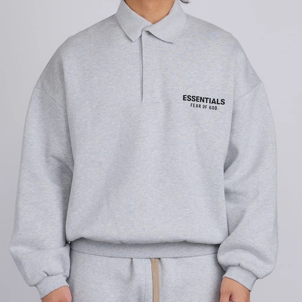 Fear of God Essentials Fleece Polo
Light Heather Gray NWT size xl